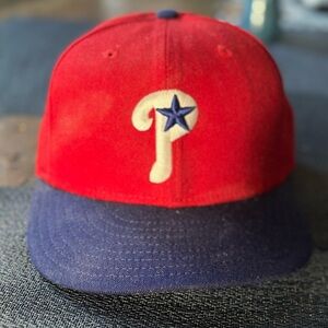 Vintage Philadelphia Phillies Baseball Hat by New Era 5950 size 7 MLB Diamond
